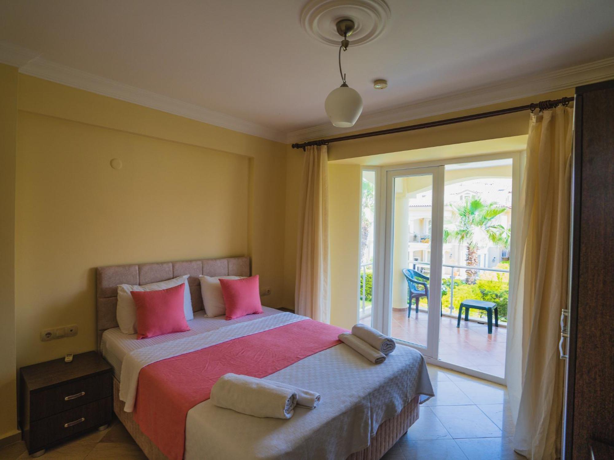 Sunset Aqua Lettings Hotel de apartamente *